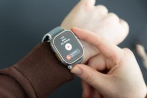 Apple Watch Ultra 2 01