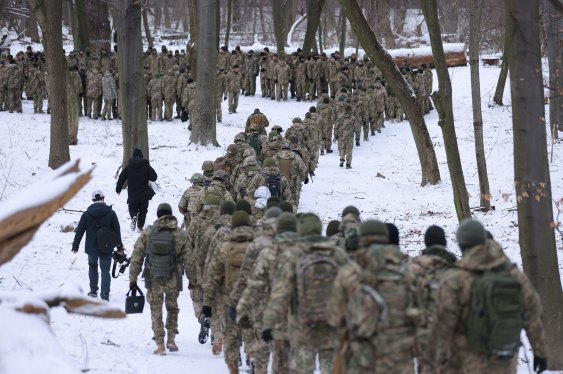 Apple Halts Product Sales in Russia Following Ukraine Invasion GettyImages 1366270531 1