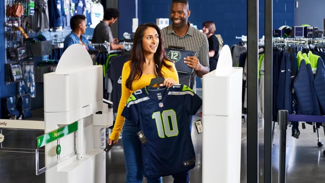 Amazon Introduces Just Walk Out Cashierless Checkout System for Apparel Using RFID Tags just walk out sports